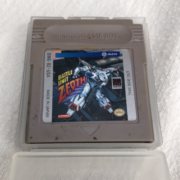 Nintendo Game Boy bag and games - Picture 4 of 5